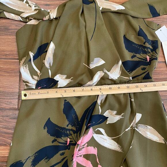 H by Halston Draped Halter Dress in Olive Floral 10‎ - Picture 7 of 9